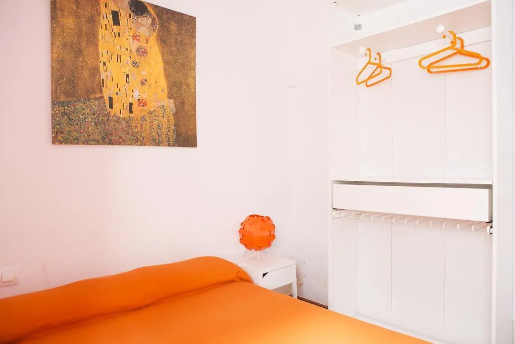 Letmalaga Economy Bishop Orchard Daire 0*,  İspanya