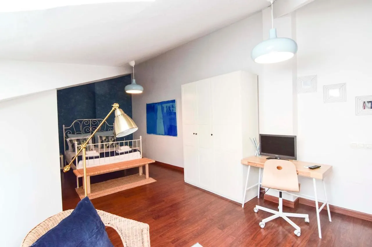 Letmalaga Economy Bishop Orchard Daire