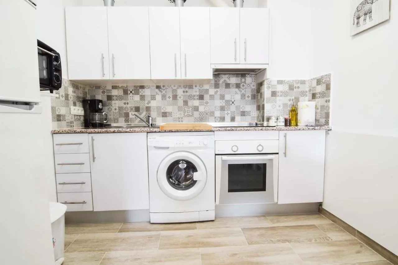Letmalaga Economy Bishop Orchard Apartment 0*, Malaga Spain